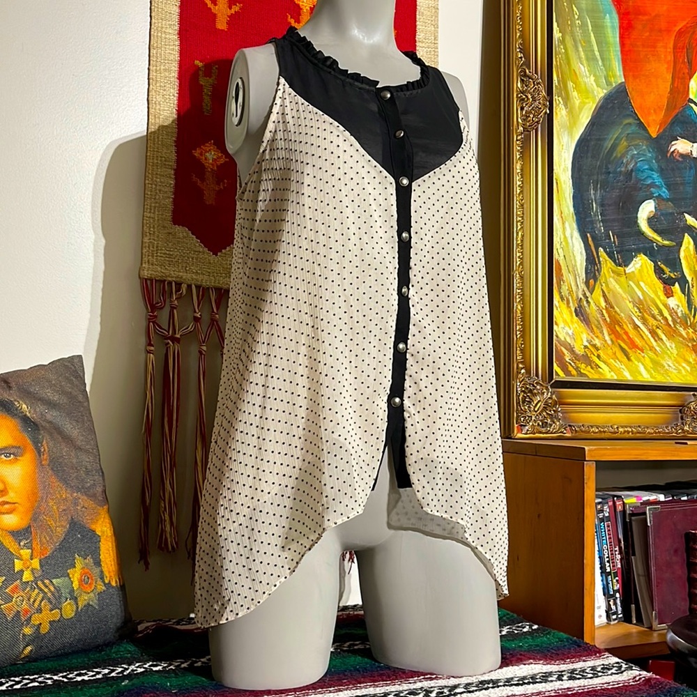 Anthro polka dot tunic. Sm.